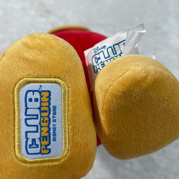 Club Penguin Series 3 Captain Rockhopper - Picture 2 of 6